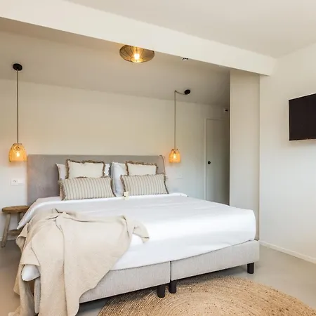 מלון Boutiquehotel Omnia