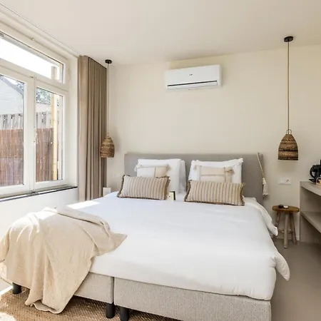 מלון Boutiquehotel Omnia