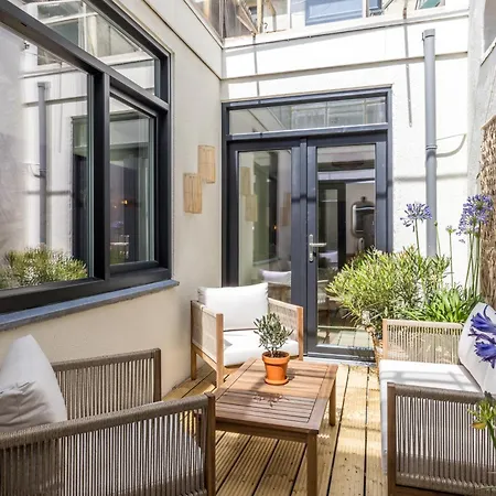 מלון Boutiquehotel Omnia 4*