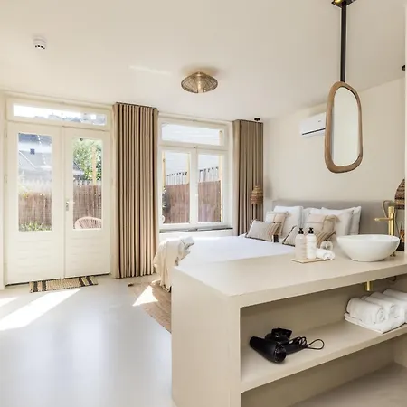 Boutiquehotel Omnia מלון