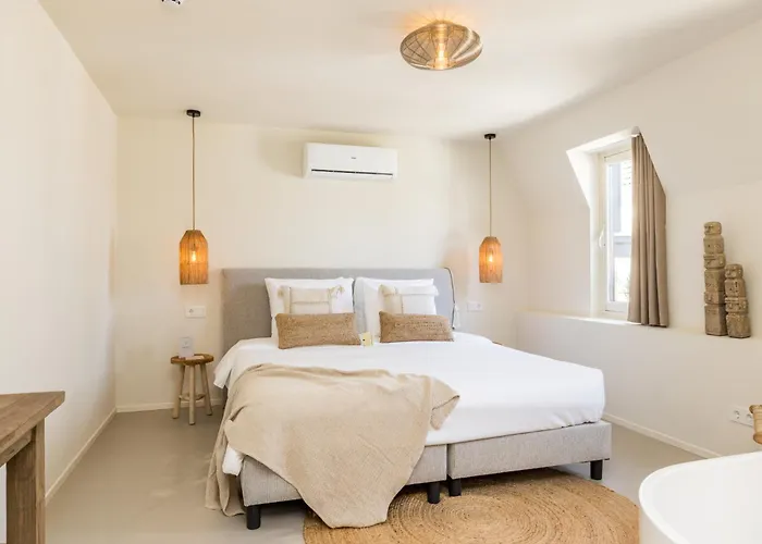 Boutiquehotel Omnia فندق *