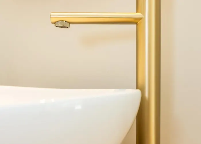 Boutiquehotel Omnia فندق *