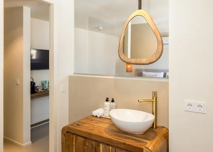 Boutiquehotel Omnia מלון