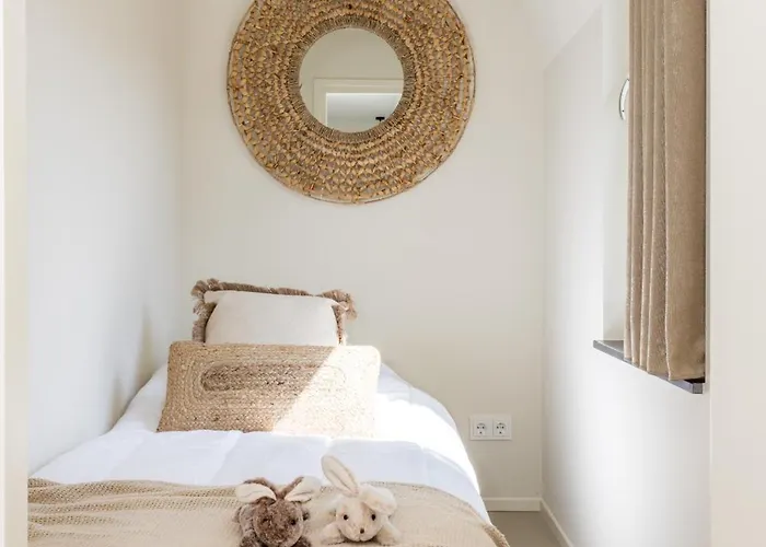 מלון Boutiquehotel Omnia *