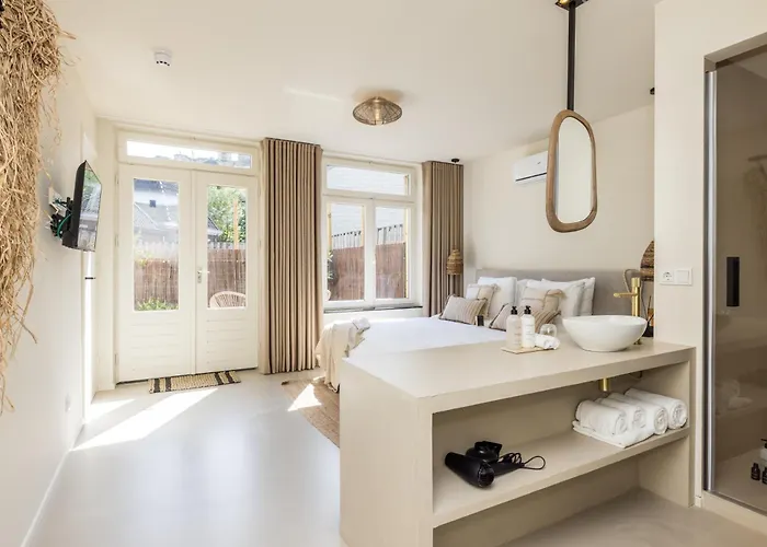 Boutiquehotel Omnia מלון